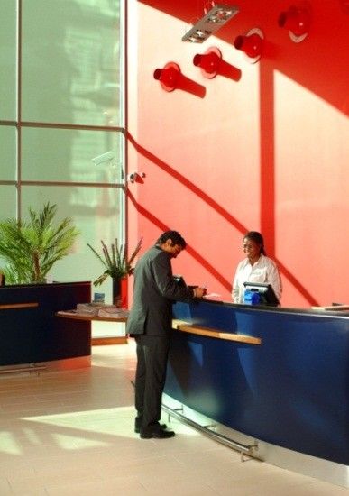 Ramada Encore Milton Keynes Interior foto